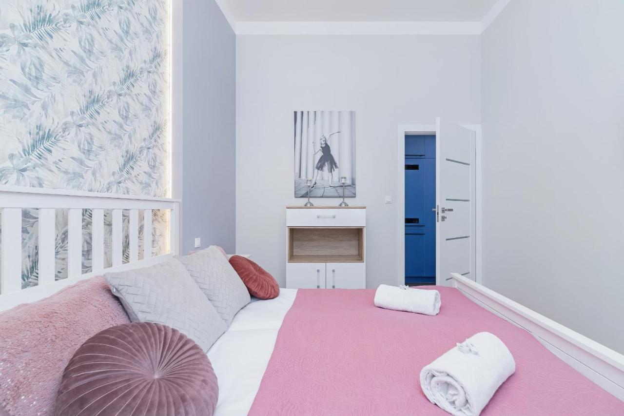Sweet Family Apartment Chodkiewicza Rondo Grzegorzeckie By Noclegi Renters Kraków Zewnętrze zdjęcie